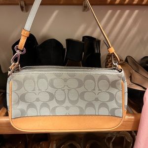 Coach purse, perfect condition